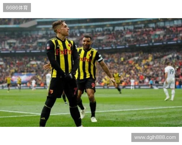 世体:巴萨不想让贝尔纳尔重蹈覆辙;球员团队冬窗会做评估 世体:巴萨不想让贝尔纳尔重蹈覆辙;球员团队冬窗会做评估